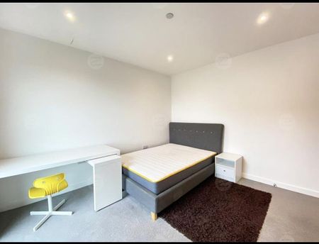 2 bedroom flat to rent - Photo 5