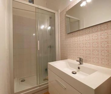 Location Appartement 2 pièces 39m² BORDEAUX 33000 - Photo 4