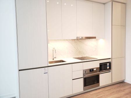 For Lease - 8 Interchange Way Unit# 1610, Vaughan, Ontario - Photo 3