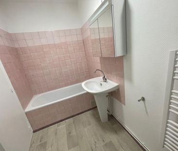 Location Appartement 1 pièce 28m² COULOMMIERS 77120 - Photo 5