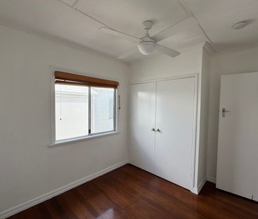 17 O'Sullivan Street, Hendra, Qld 4011 - Photo 6