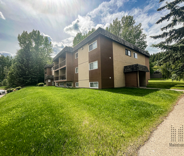 University Valley Apartments I &amp; II - Photo 6