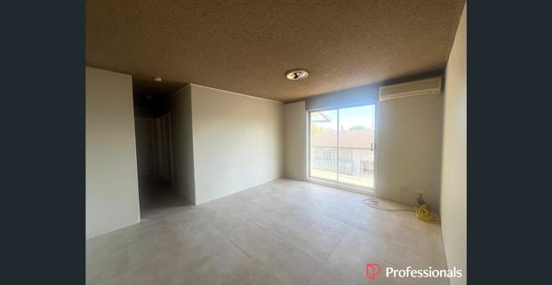 Renovated Unit in a great location. - Photo 1