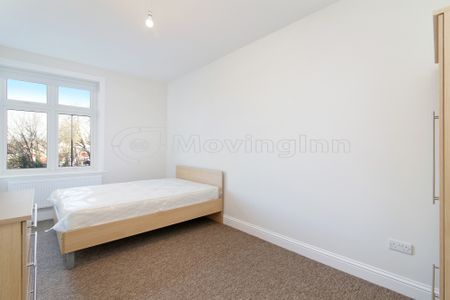 Drewstead Road, Streatham, SW16 1LY - Photo 4