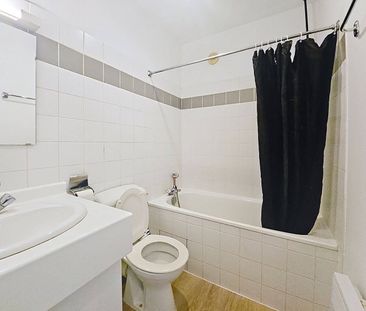 Location appartement 1 pièce 33.51 m² à Bourg-en-Bresse (01000) St ... - Photo 2