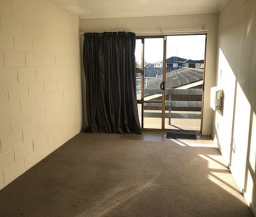 1 Bedroom Unit Papatoetoe - Photo 1