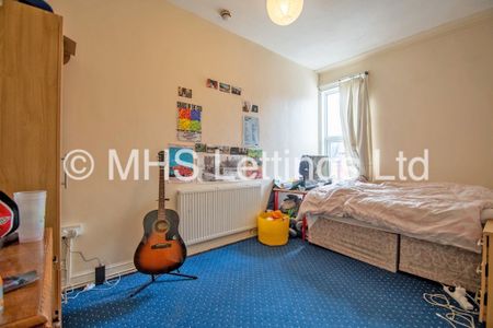 11 Richmond Mount, Leeds, LS6 1DG - Photo 4