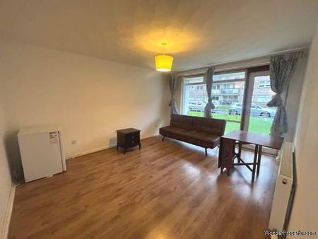 2 bedroom property to rent in Renfrew - Photo 3