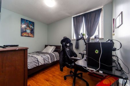 For Lease - 50 Lotherton Pathway Unit# 402, Toronto, Ontario - Photo 3