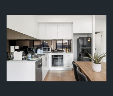 3/244 Pascoe Vale Road, Essendon, Vic 3040 - Photo 6
