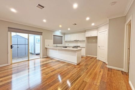 Comfortable Premium Modern Living in Warragul North - Photo 4