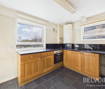 2 bedroom maisonette to rent - Photo 3