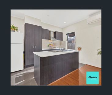 9 Sinclair Crescent, Tarneit, Vic 3029 - Photo 6