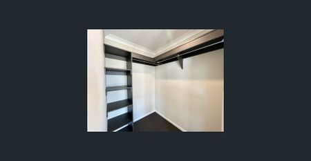 Newly built family home featuring an additional living area! - Photo 4