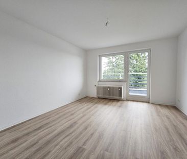 Schöne Fernsicht mit zwei Balkonen - HS115 3.OG links - Photo 1