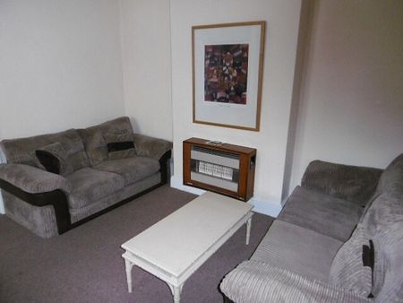 Montague Street, (Room 5), Beeston, NG9 1BA - Photo 2