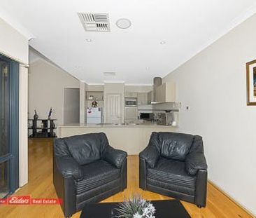 BEAUTIFUL HOME IN HARRINGTON WATERS! - Photo 4