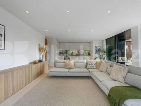 Stunning luxury 3 bed 2 bath modern development by Regents Park - Photo 2