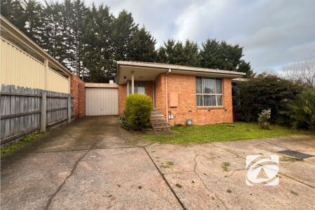 WHAT A GEM IN A GREAT LOCATION - Photo 5