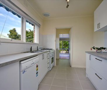 Box Hill North - Photo 2