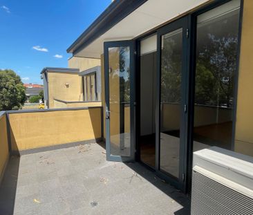 2 Bedroom Apartment - Situated Close to Monash University & Monash ... - Photo 4