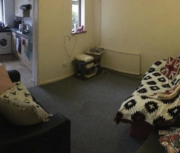 4 bedroom house to rent - Photo 3