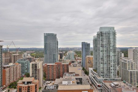 For Lease - 8 Eglinton Avenue Unit# 2407, Toronto, Ontario - Photo 4