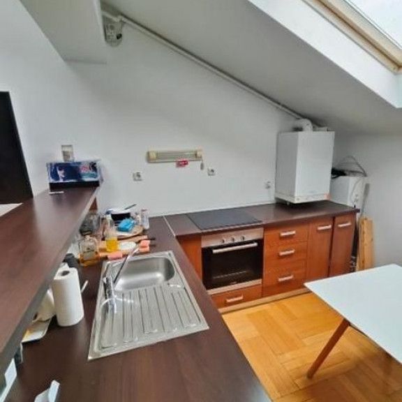 Birouri Ultracentral – Etaj Complet sau Parțial, 800??... - Fotografie 1