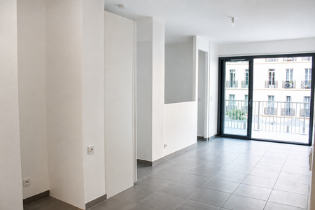 Location Appartement 1 pièce 38m² TOULON 83000 - Photo 2