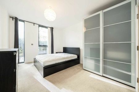 Quebec Way, London, SE16 - Photo 4