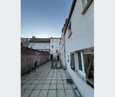 Maison à Louer à LILLE 810 € - Photo 6