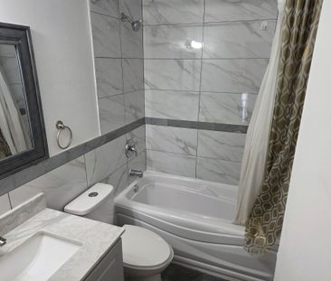 For Lease - 2006 Martin Grove Road Unit# 25, Toronto, Ontario - Photo 6