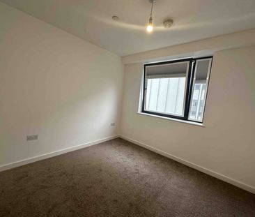Baryta House, Southend On Sea, Essex, SS2 - Photo 4