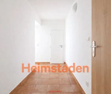 Pronájem bytu 1+kk 28 m - Fotografie 3