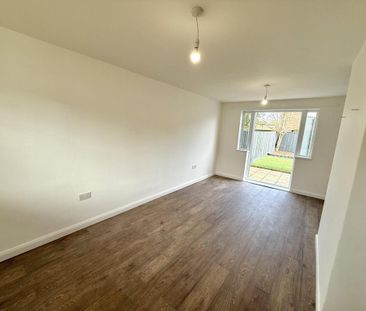 3 bedroom terraced house to rent - Photo 6