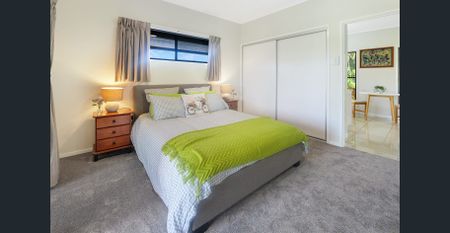 Fully Furnished Granny Flat In The Heart Of Curra - Photo 3