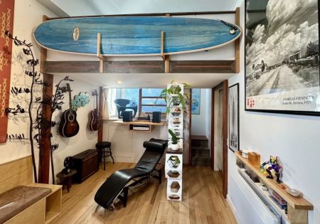 Character-Filled One-Bedroom Apartment with Mezzanine & Car Park - Photo 2