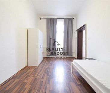 Pronájem bytu 2+1 44 m² - Photo 1