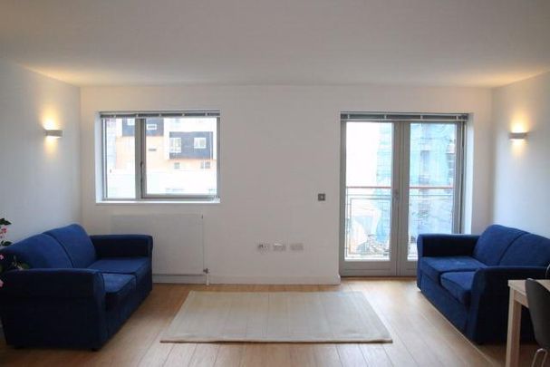 3 bedroom apartment to rent - Photo 1