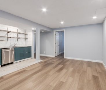 Spacious 2-Bedroom Basement Suite for Rent in Calgary - Photo 4