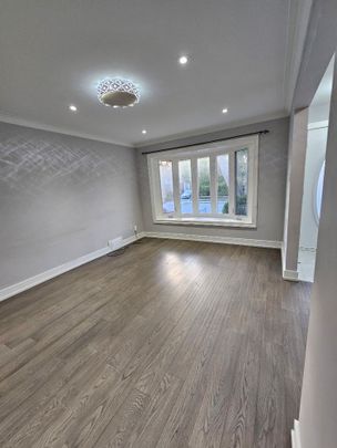 For Lease - 259 Tower Drive Unit# Main, Toronto, Ontario - Photo 1