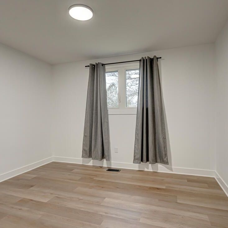 For Lease - 13 Dunwich Drive, St. Thomas, Ontario - Photo 1