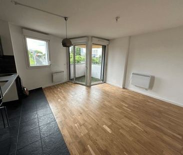 Location Appartement 2 pièces 43m² CHOISY LE ROI 94600 - Photo 1