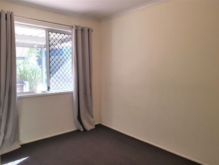 5 Tarlo Street, Eagleby QLD 4207 - House For Rent | Domain - Photo 2