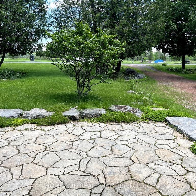 For Lease - 129 Wagon Drive, Constance Bay - Dunrobin - Kilmaurs - Woodlawn, Ontario - Photo 1