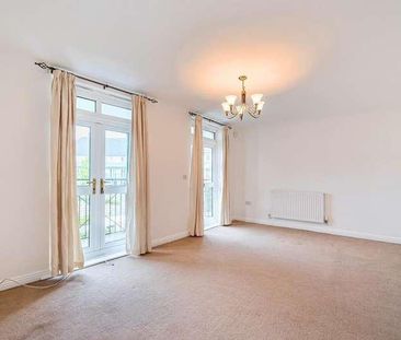 Lady Aylesford Avenue, Stanmore, HA7 - Photo 2