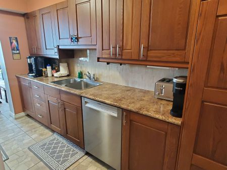 For Lease - 3233 Eglinton Avenue Unit# 805, Toronto, Ontario - Photo 5