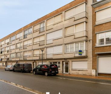 Appartement te huur in Westende voor € 700 met 1 slaapkamer - Photo 4