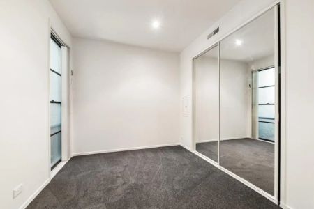 31 Tiuna Grove, Elwood. - Photo 3