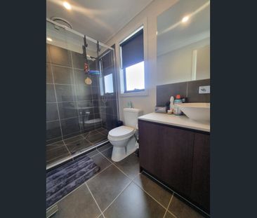 9 Medoc Boulevard, Deanside, Vic 3336 - Photo 1